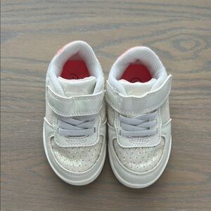 Cat & Jack Jaid Court White Glitter Sneakers